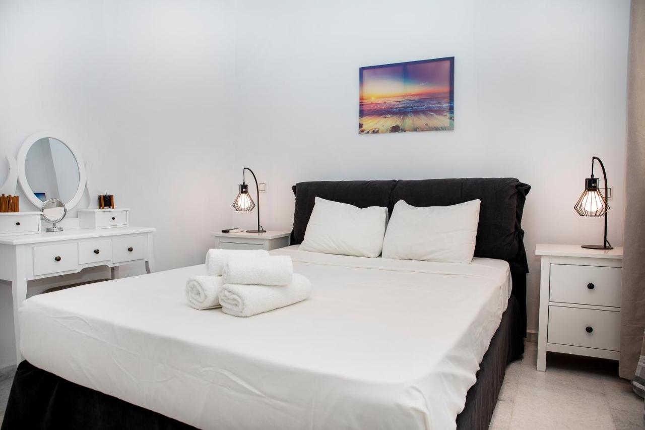 Caper-2 Bedroom Traditional Home With Amazing View Науса Экстерьер фото