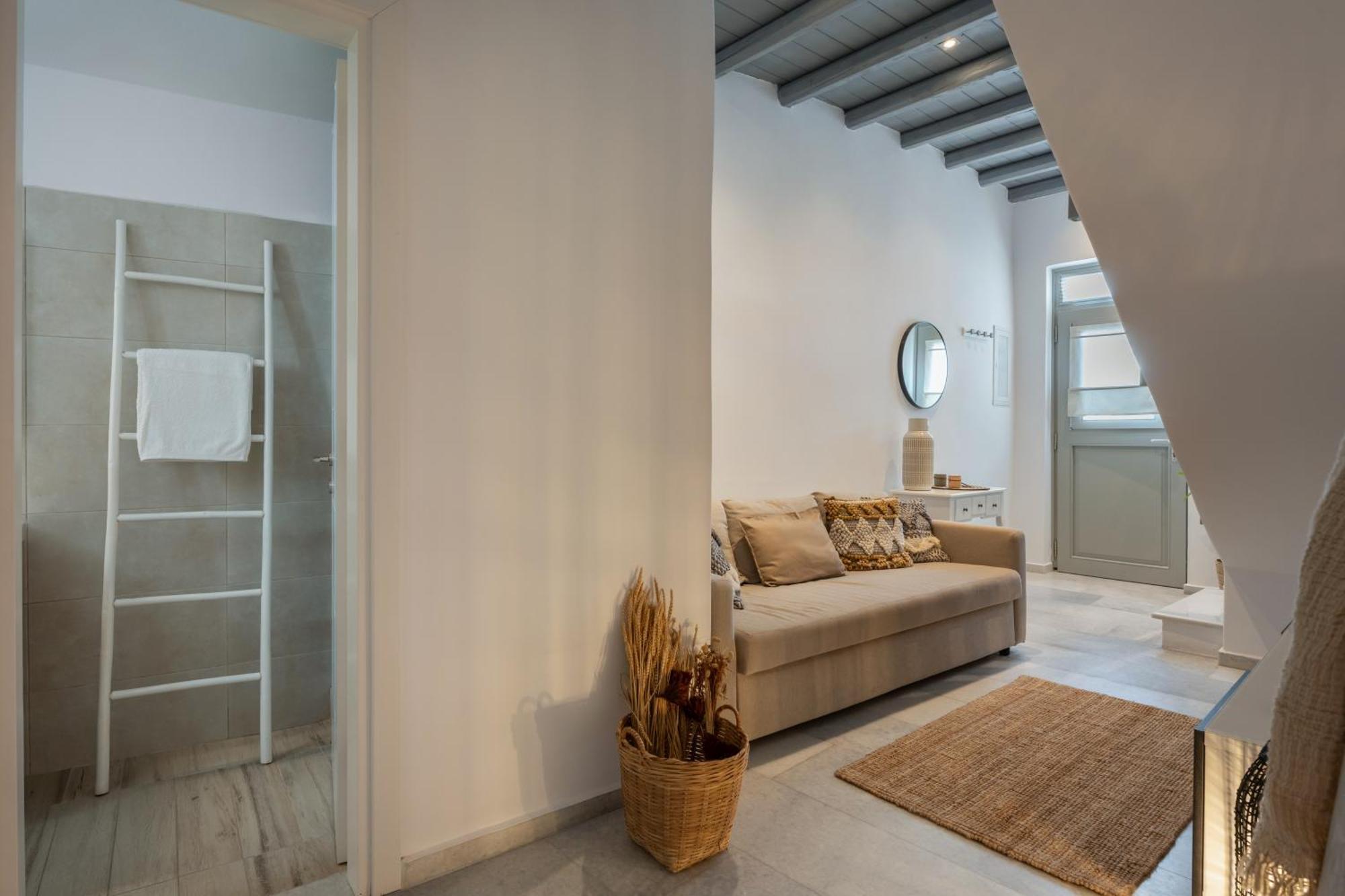 Caper-2 Bedroom Traditional Home With Amazing View Науса Экстерьер фото